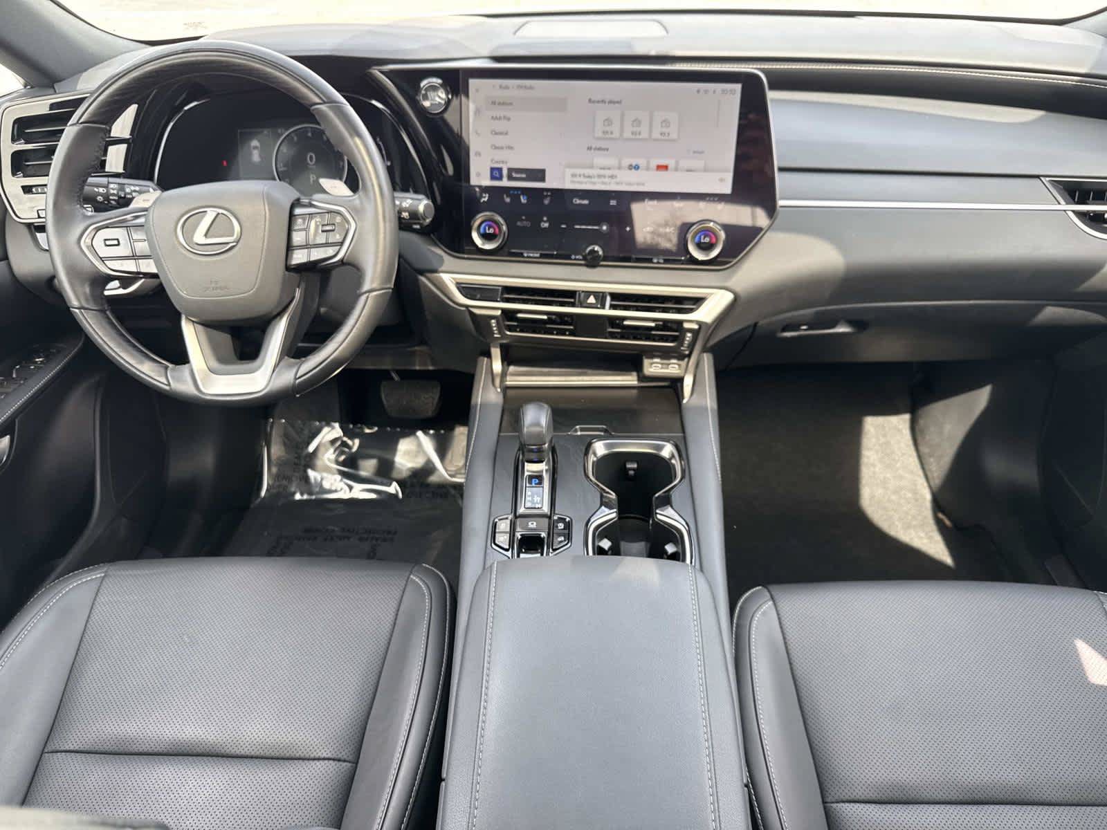 Used 2024 Lexus RX 350 Premium w/ Accessory Package (Z1) AWD/4WD image 28