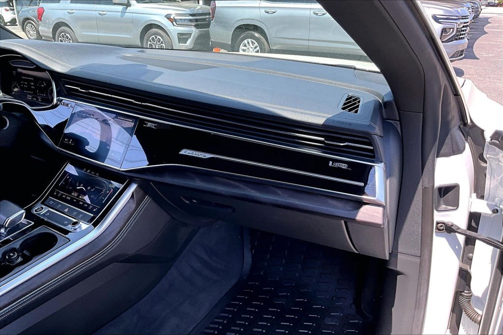 Used 2023 Audi Q8 Premium Plus w/ Premium Plus Package AWD/4WD image 22