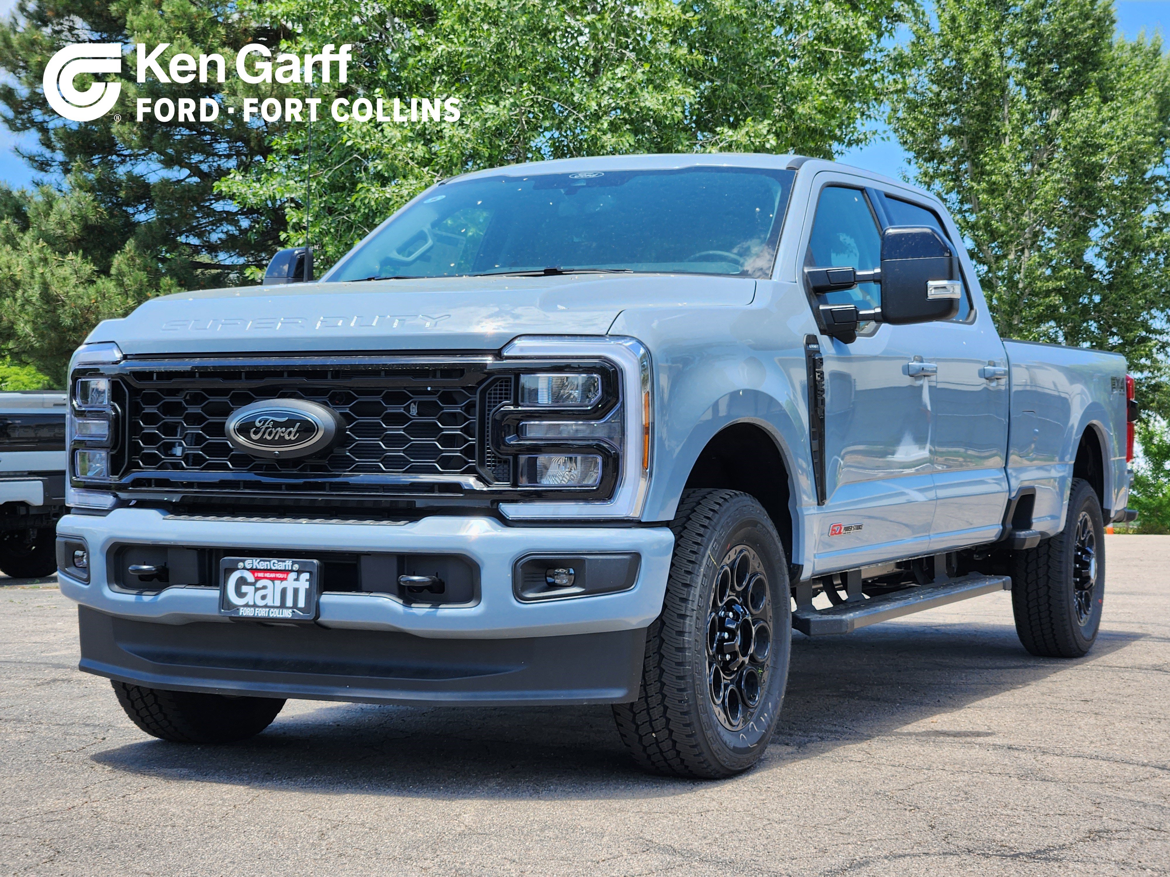 New 2025 Ford F350 Lariat w/ Black Appearance Package