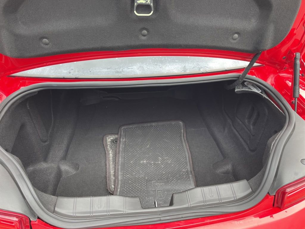 Used 2018 Chevrolet Camaro LT w/ Technology Package RWD image 28