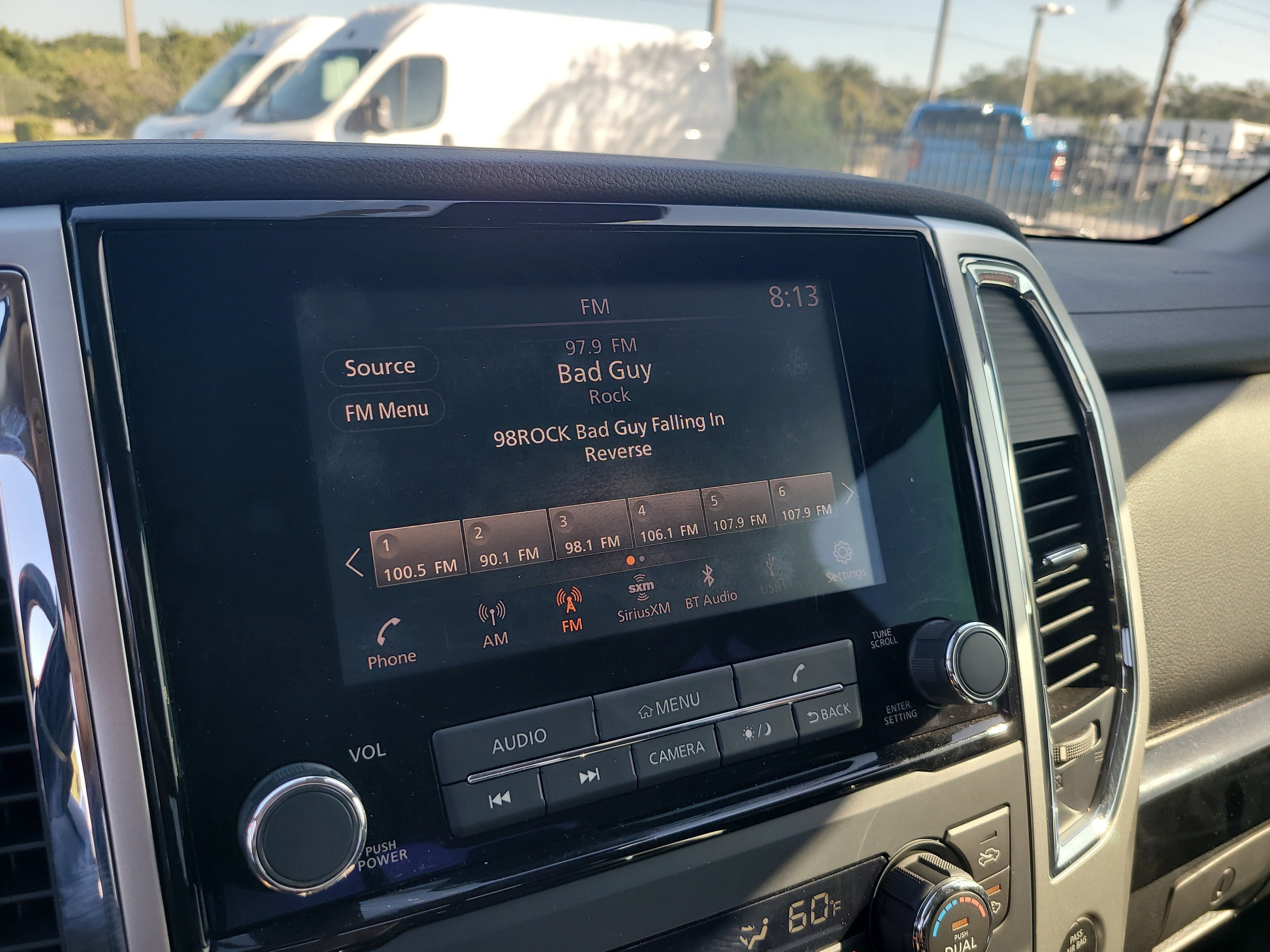 Used 2023 Nissan Titan SV w/ SV Convenience Package RWD image 22