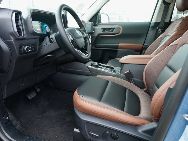 New 2025 Ford Bronco Sport Outer Banks w/ Outer Banks Tech Package+ AWD/4WD image 13