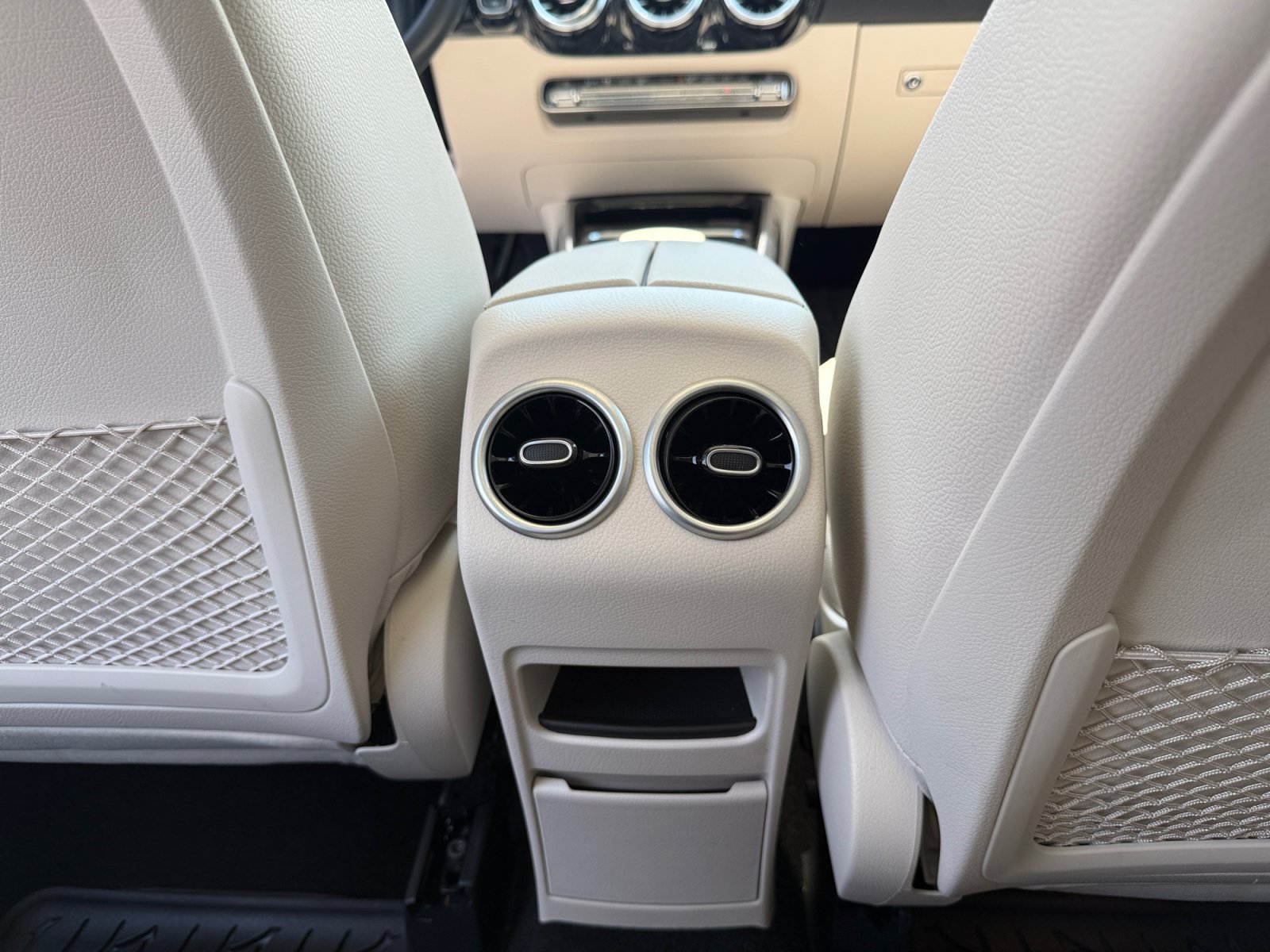 Certified 2021 Mercedes-Benz GLA 250 4MATIC image 32