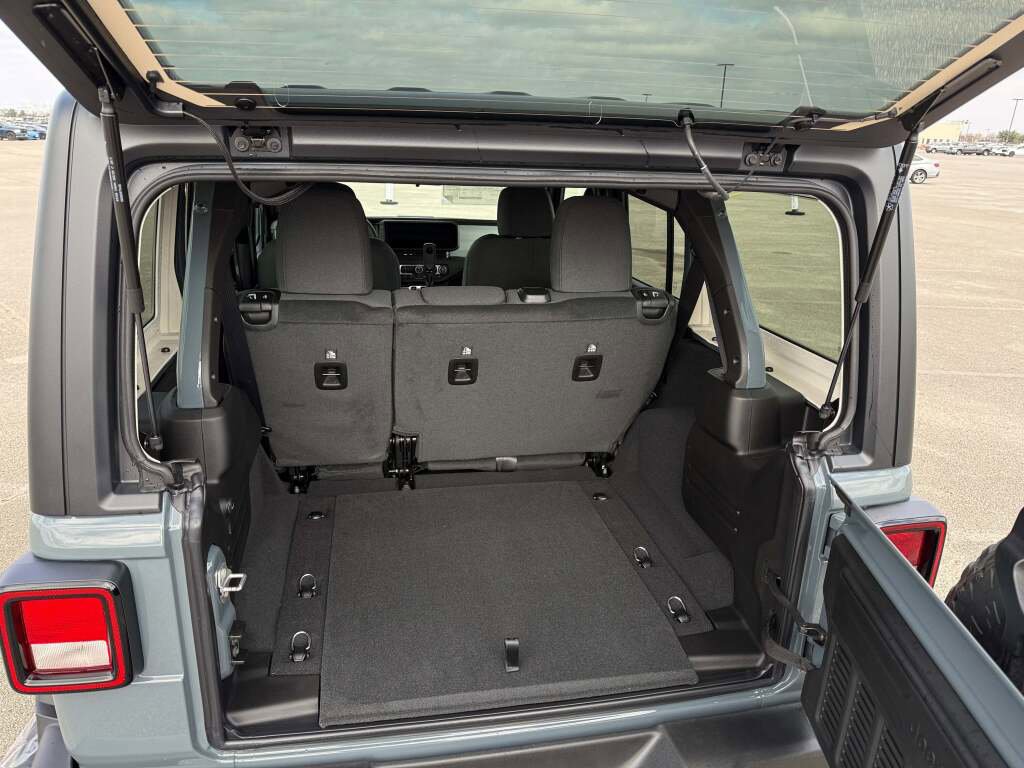 New 2026 Jeep Wrangler Sport S image 23