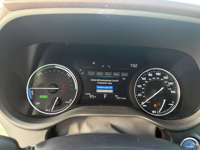 Certified 2024 Toyota Sienna Platinum FWD image 12