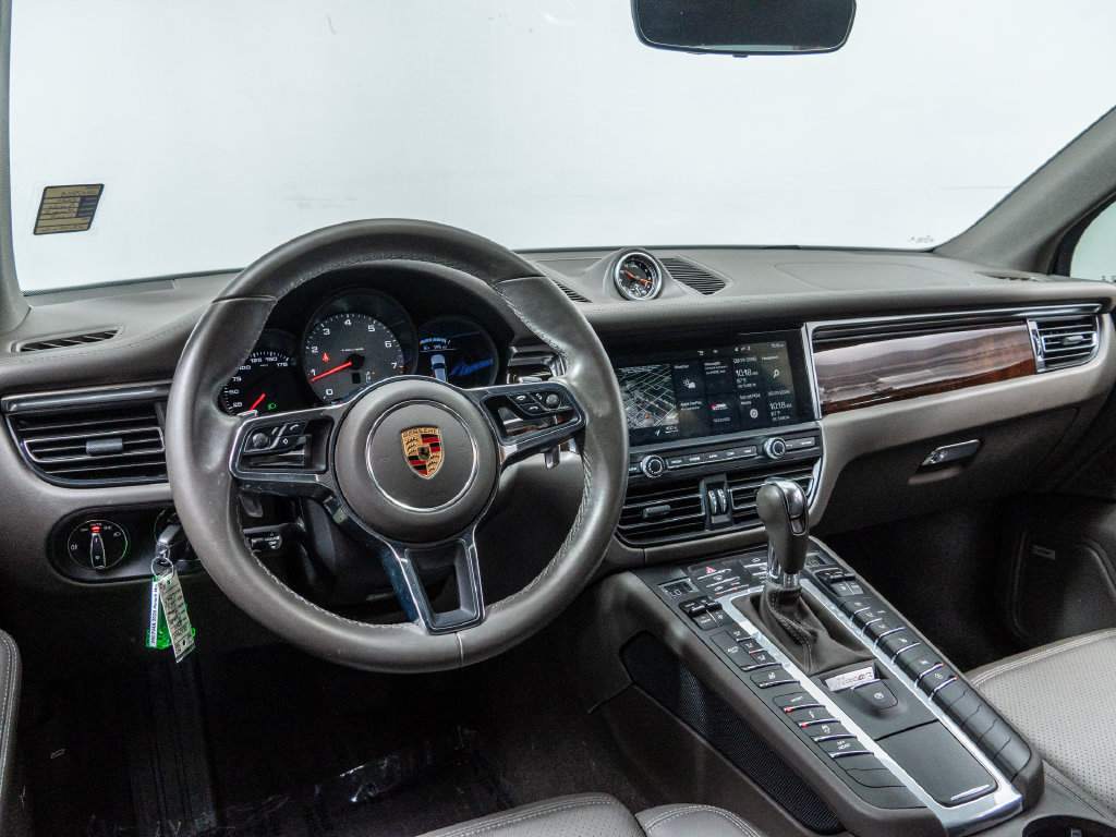 Used 2020 Porsche Macan S AWD/4WD image 15