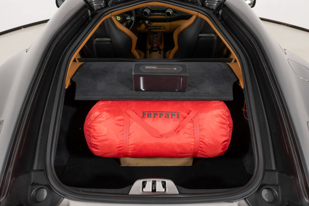 Used 2019 Ferrari 812 Superfast RWD image 19