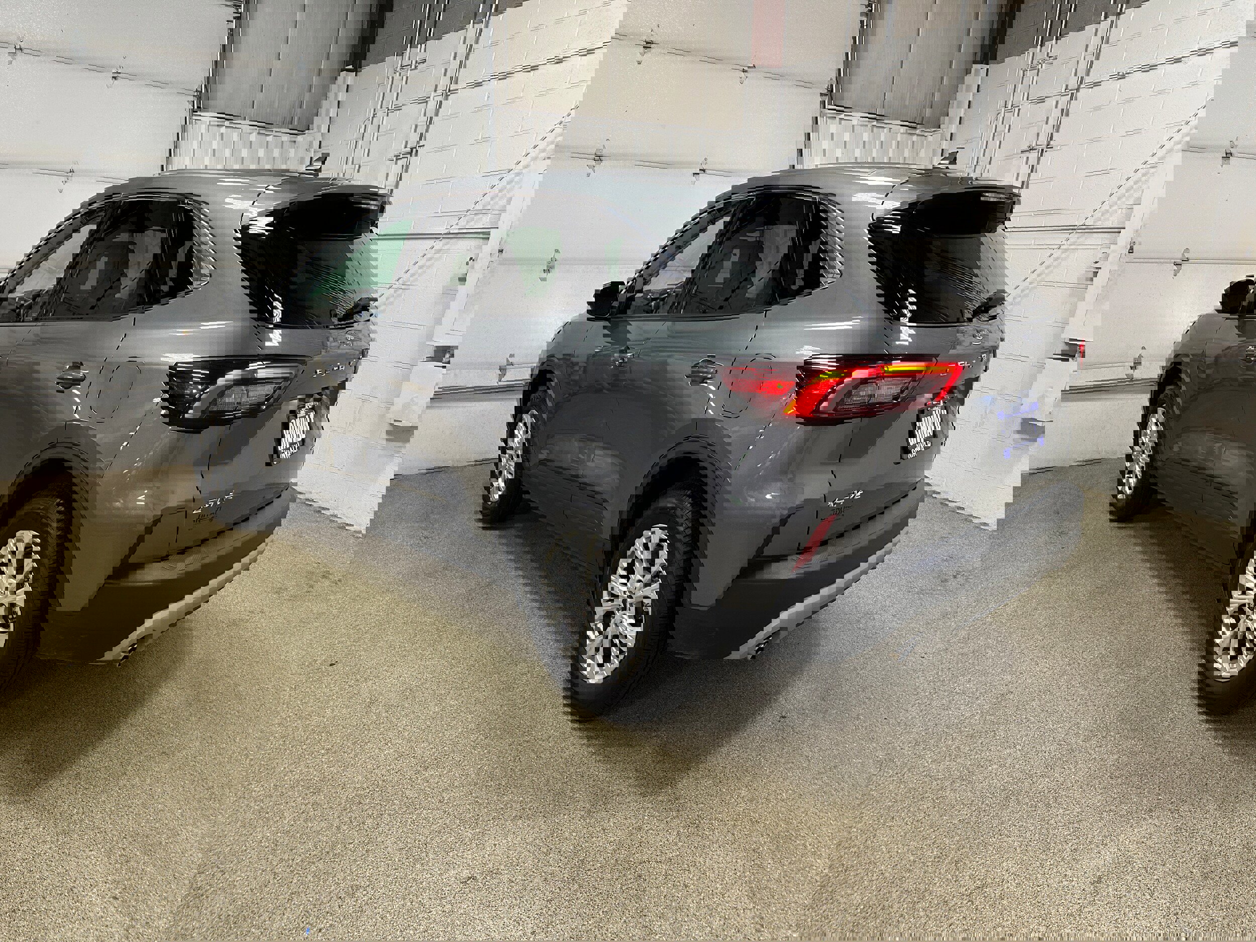 Certified 2024 Ford Escape Active image 6