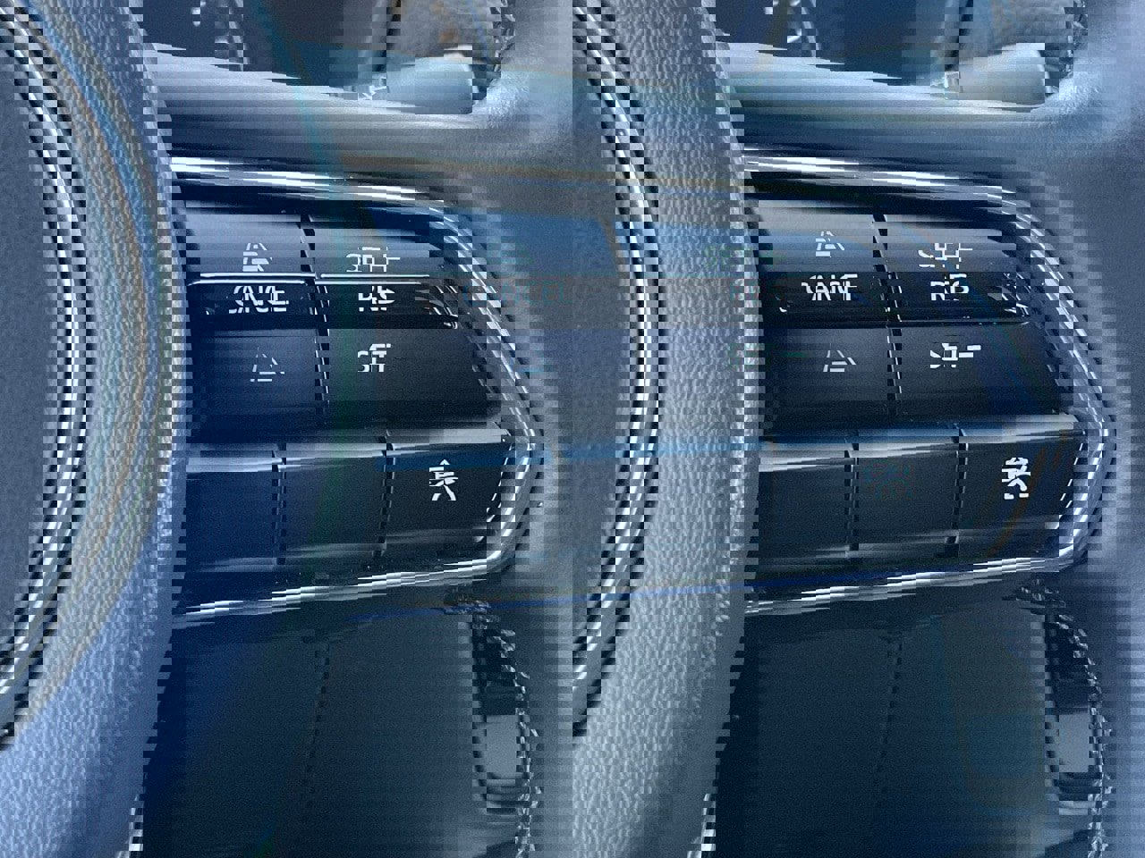 Used 2025 MAZDA CX-70 3.3 Turbo w/ Preferred Package image 32