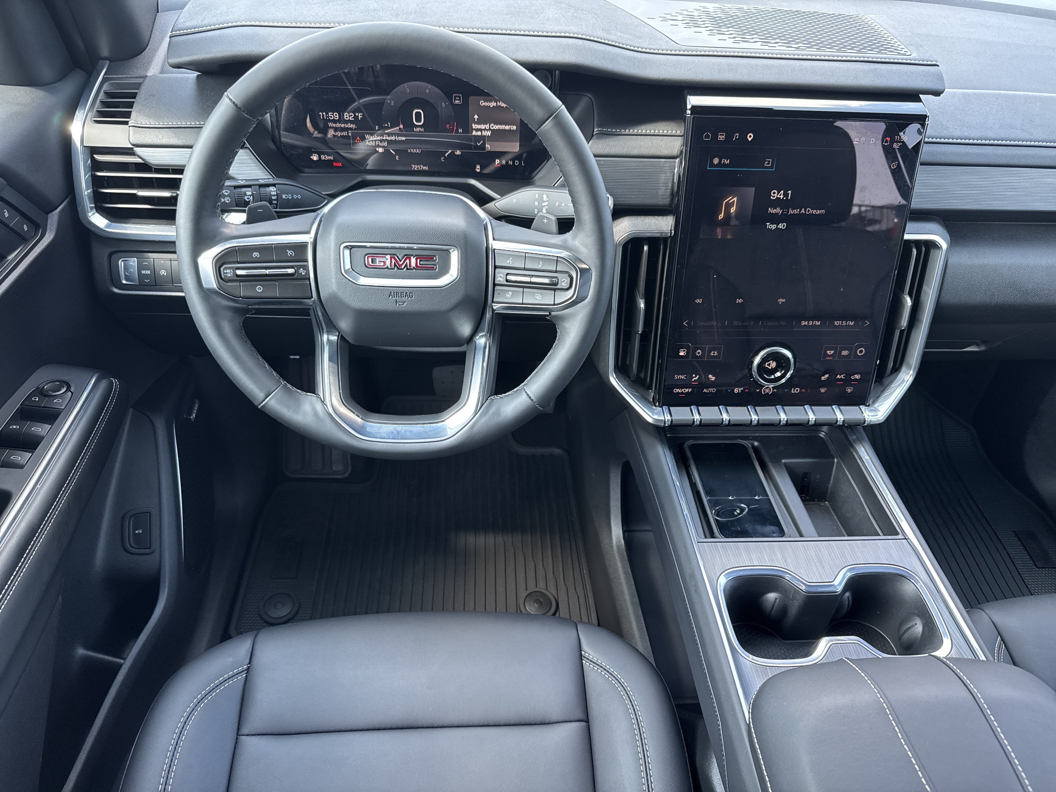 Used 2026 GMC Acadia Elevation w/ Elevation Premium Package FWD image 18