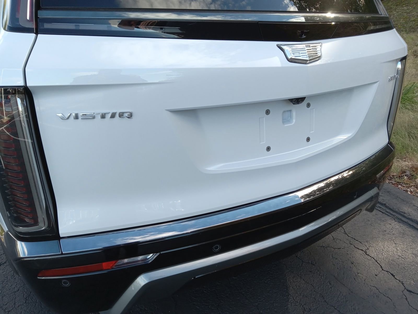 New 2026 Cadillac Vistiq Sport image 8