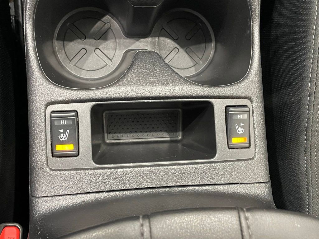 Used 2022 Nissan Rogue Sport SV image 37