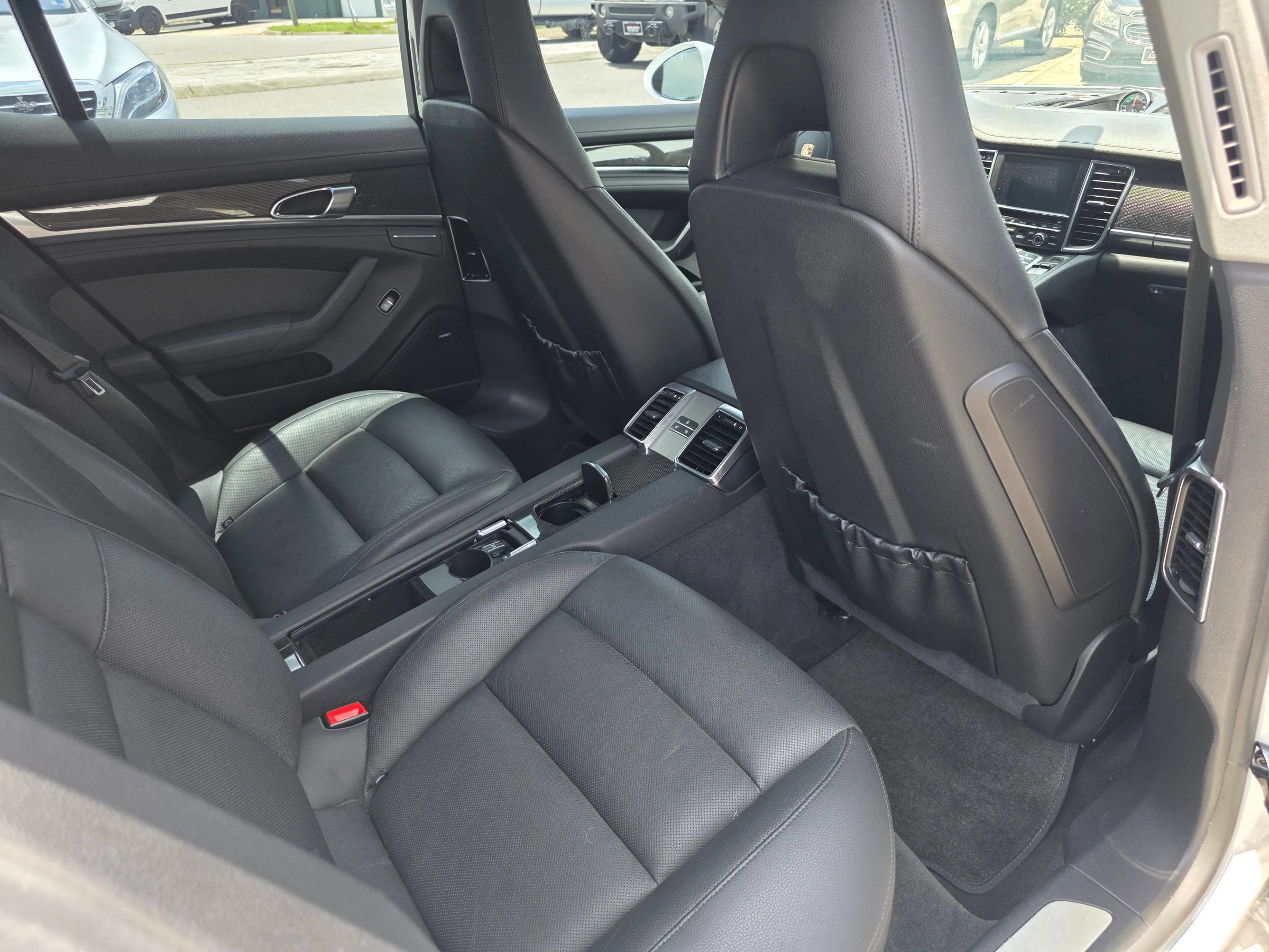 Used 2013 Porsche Panamera S RWD image 28