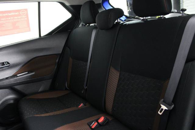 Certified 2024 Nissan Kicks SR FWD image 20