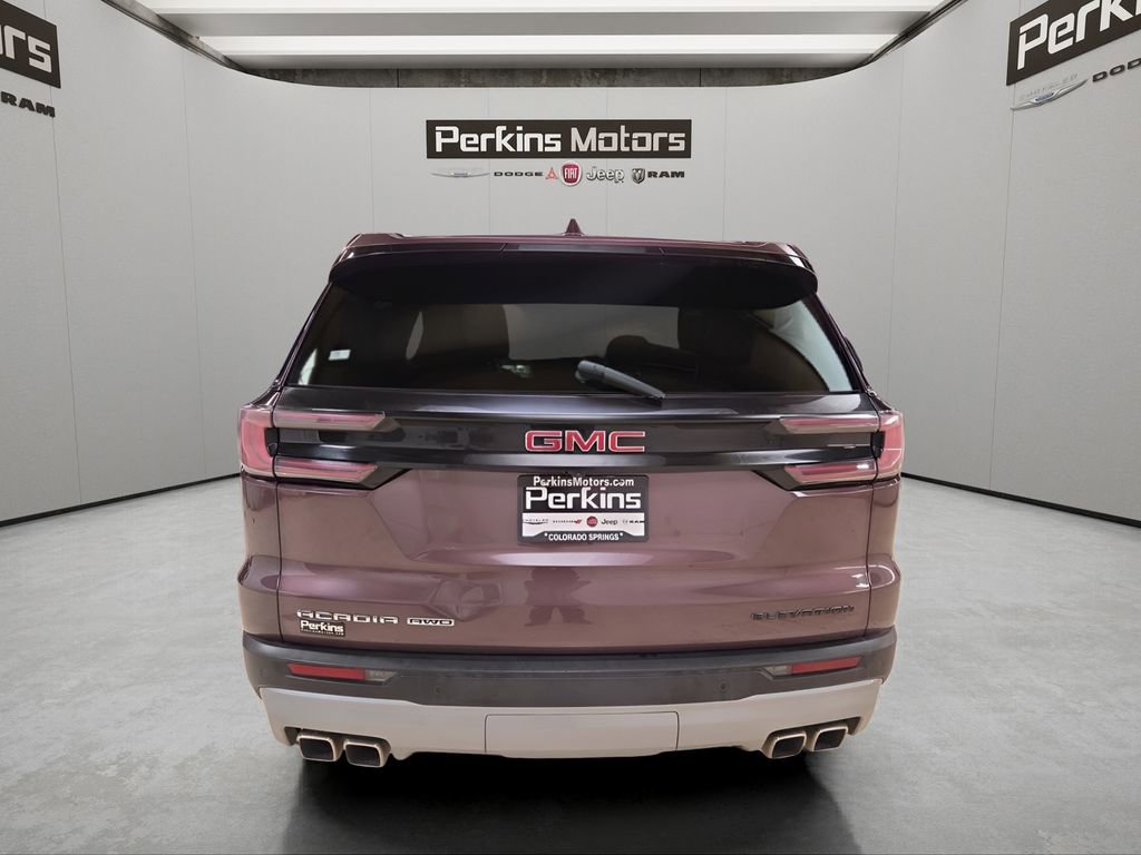 Used 2024 GMC Acadia Elevation image 4