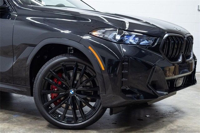 New 2026 BMW X6 M60i image 7