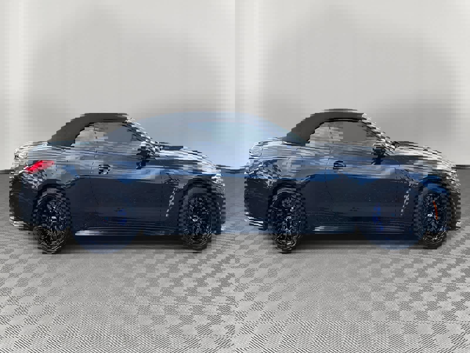 Used 2023 BMW M4 xDrive Competition w/ Executive Package image 6