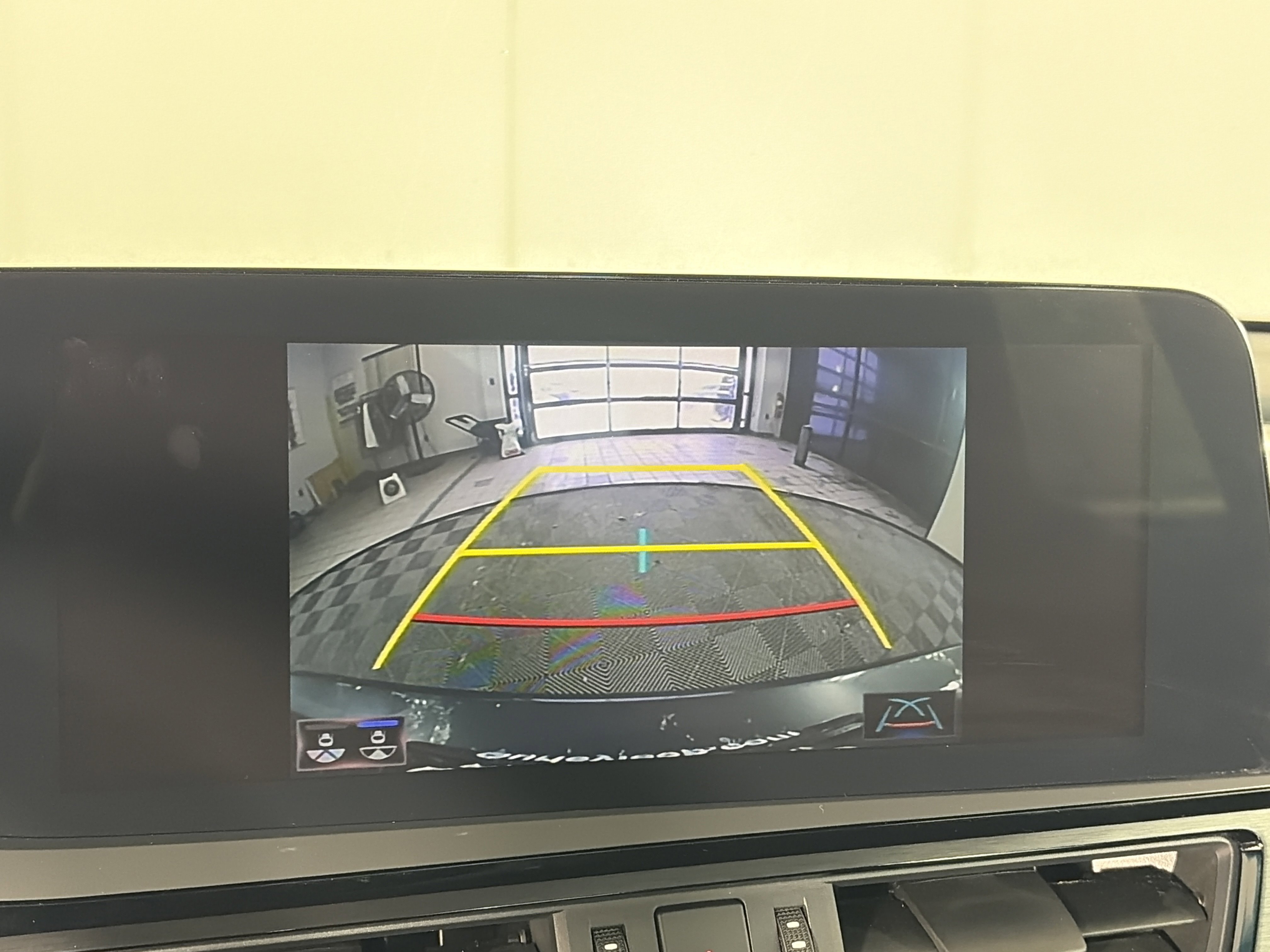 Used 2022 Lexus ES 300h F Sport w/ Accessory Package image 20