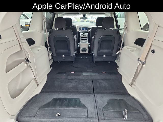 Used 2018 Chrysler Pacifica Touring Plus image 32