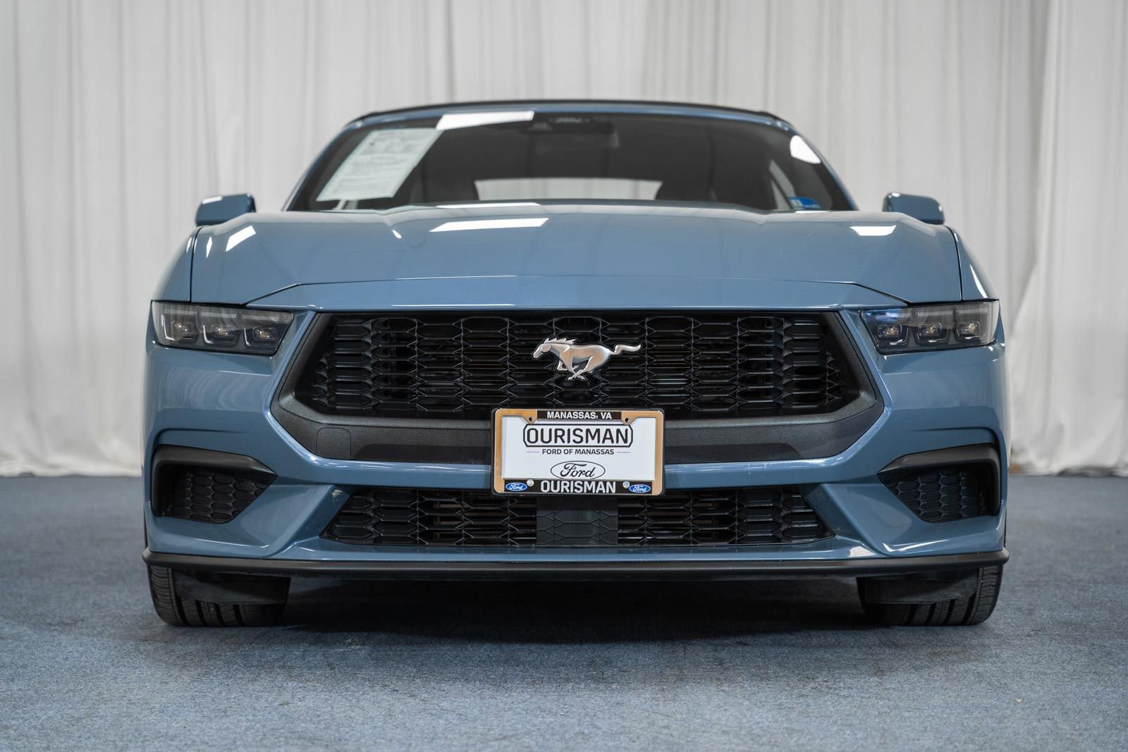 Certified 2025 Ford Mustang Premium w/ Wheel & Stripe Package image 6