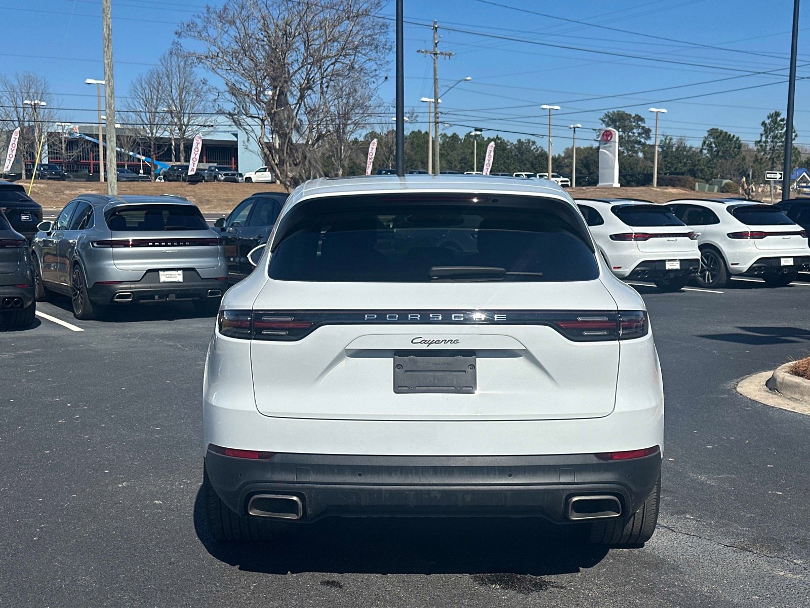 Certified 2023 Porsche Cayenne image 10