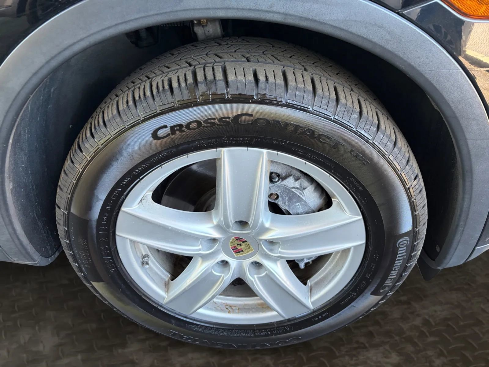 Used 2014 Porsche Cayenne AWD/4WD image 41