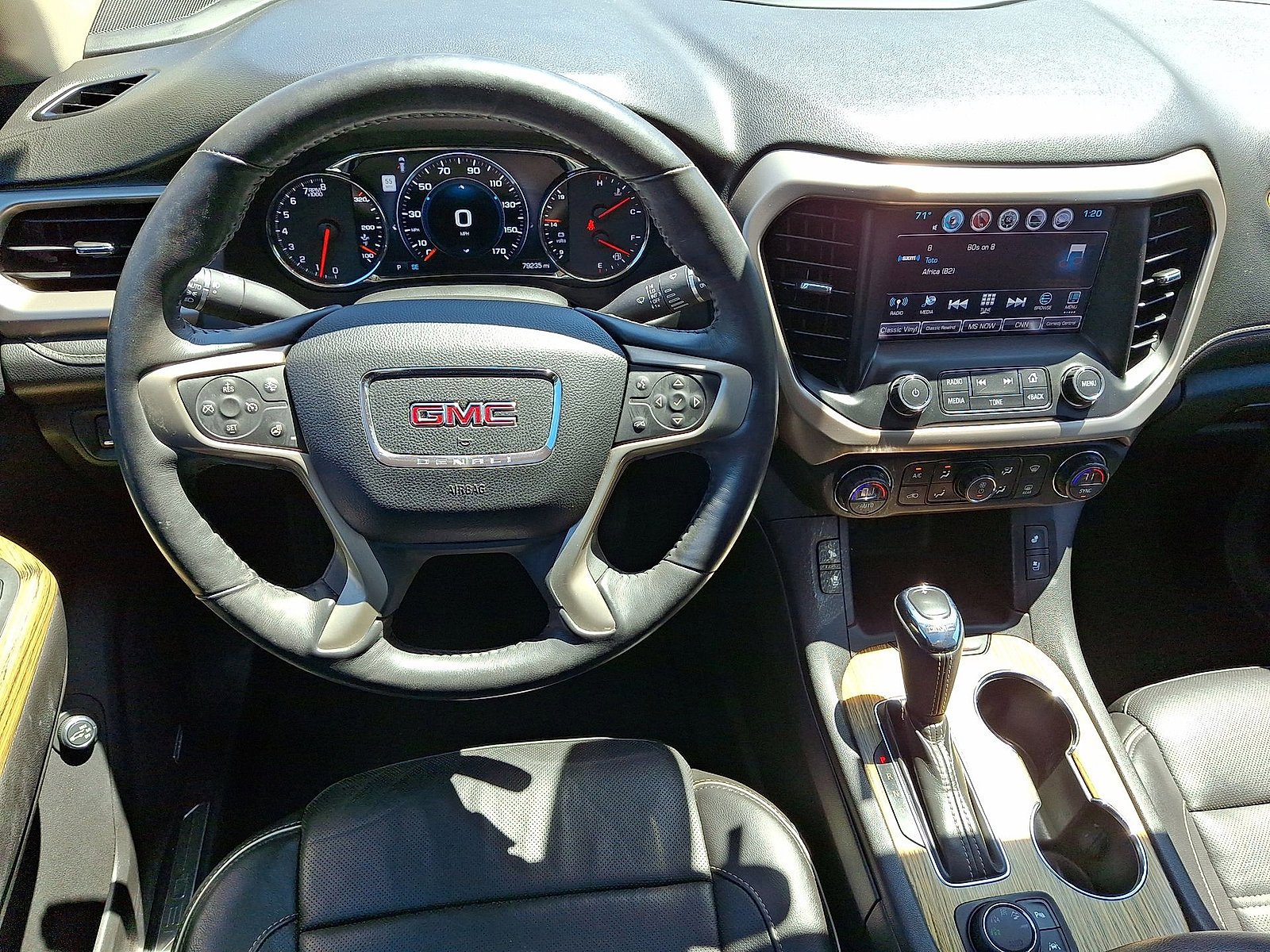 Used 2017 GMC Acadia Denali AWD/4WD image 21