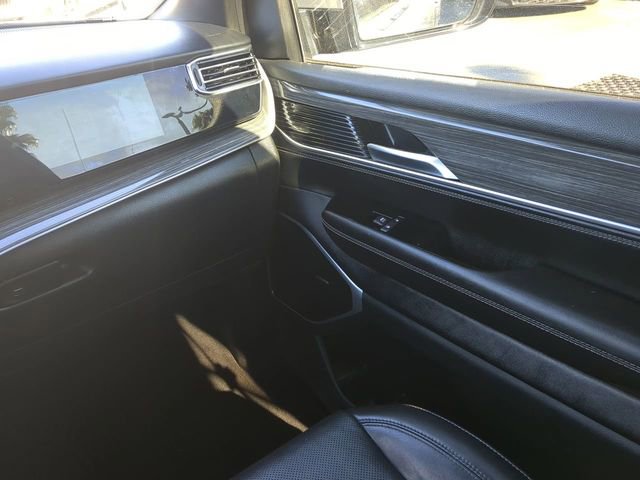 Certified 2022 Jeep Wagoneer Series III image 21