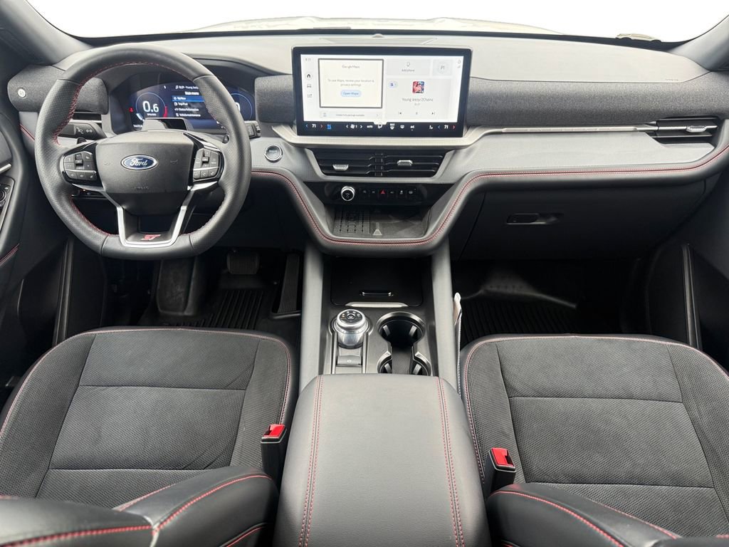 Used 2025 Ford Explorer ST image 12
