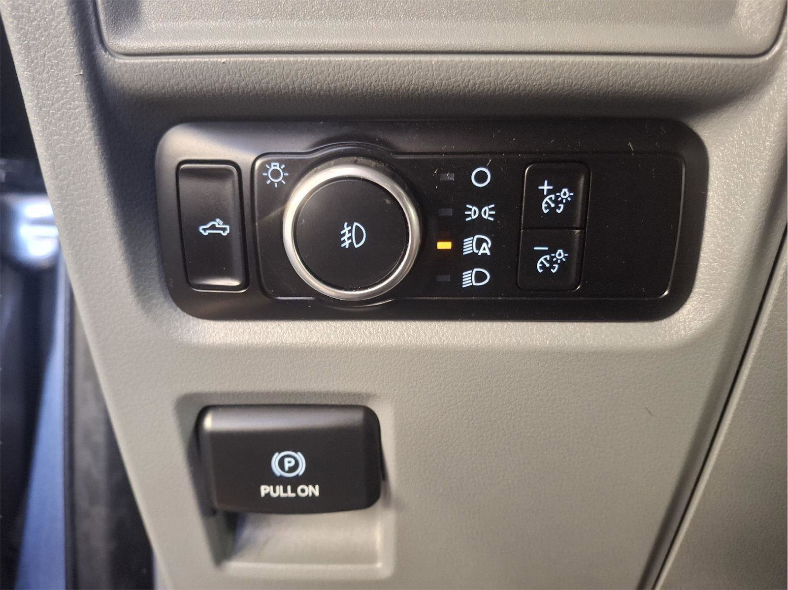 Used 2023 Ford F150 XLT image 17