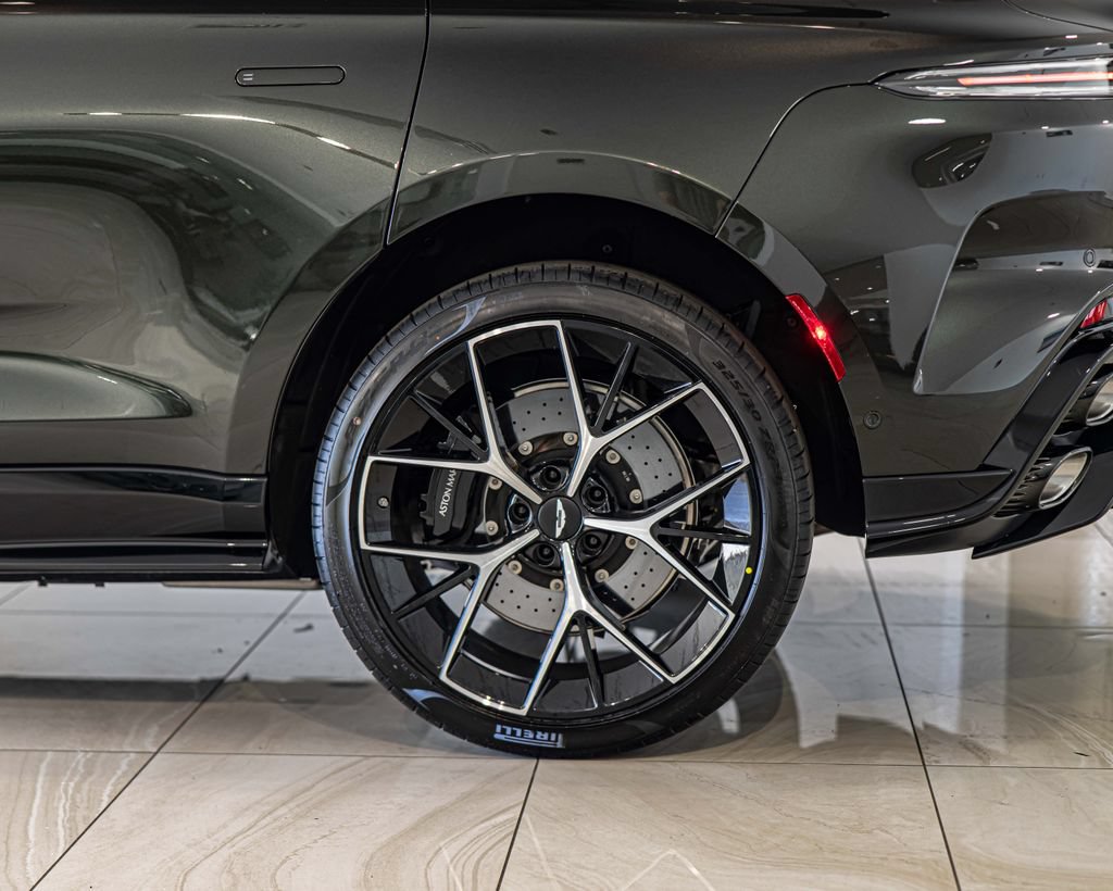 New 2026 Aston Martin DBX S AWD/4WD image 7
