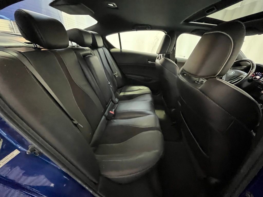 Used 2020 Acura ILX Technology & A-Spec Packages image 27
