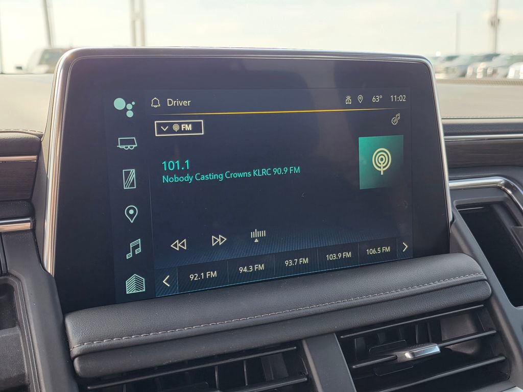 Used 2024 Chevrolet Tahoe Z71 w/ Luxury Package image 16