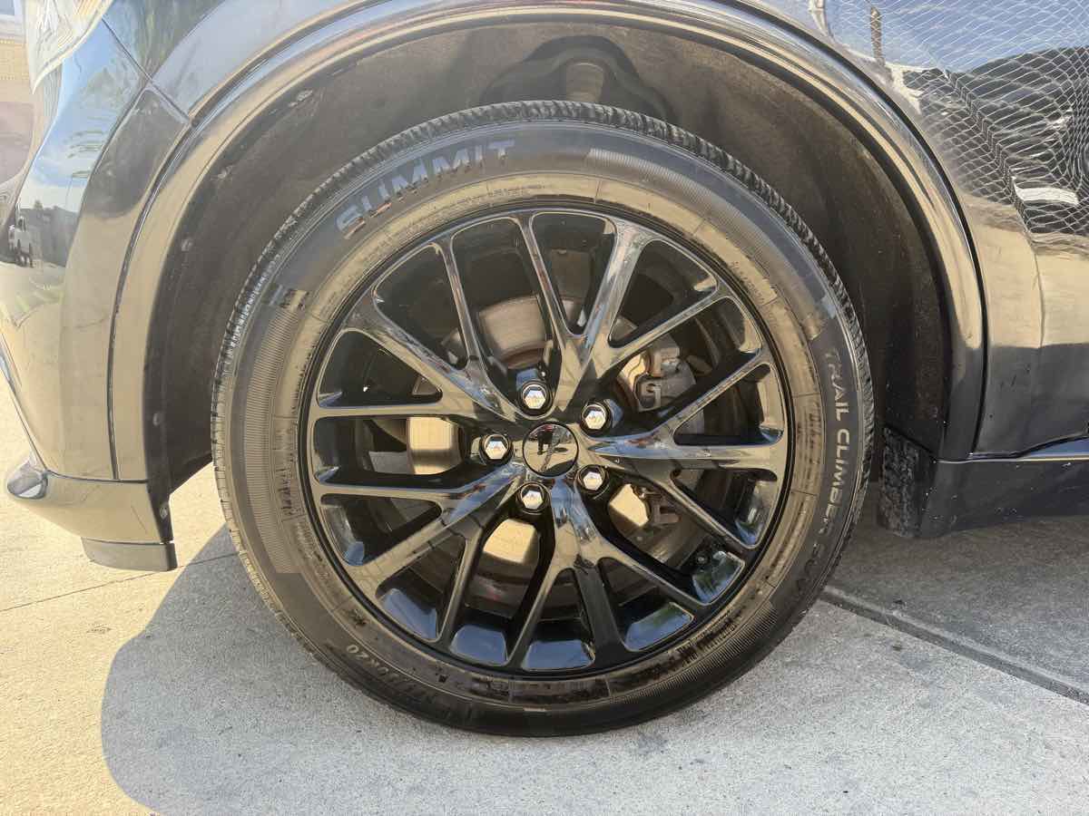 Used 2016 Dodge Durango R/T w/ Technology Group RWD image 9