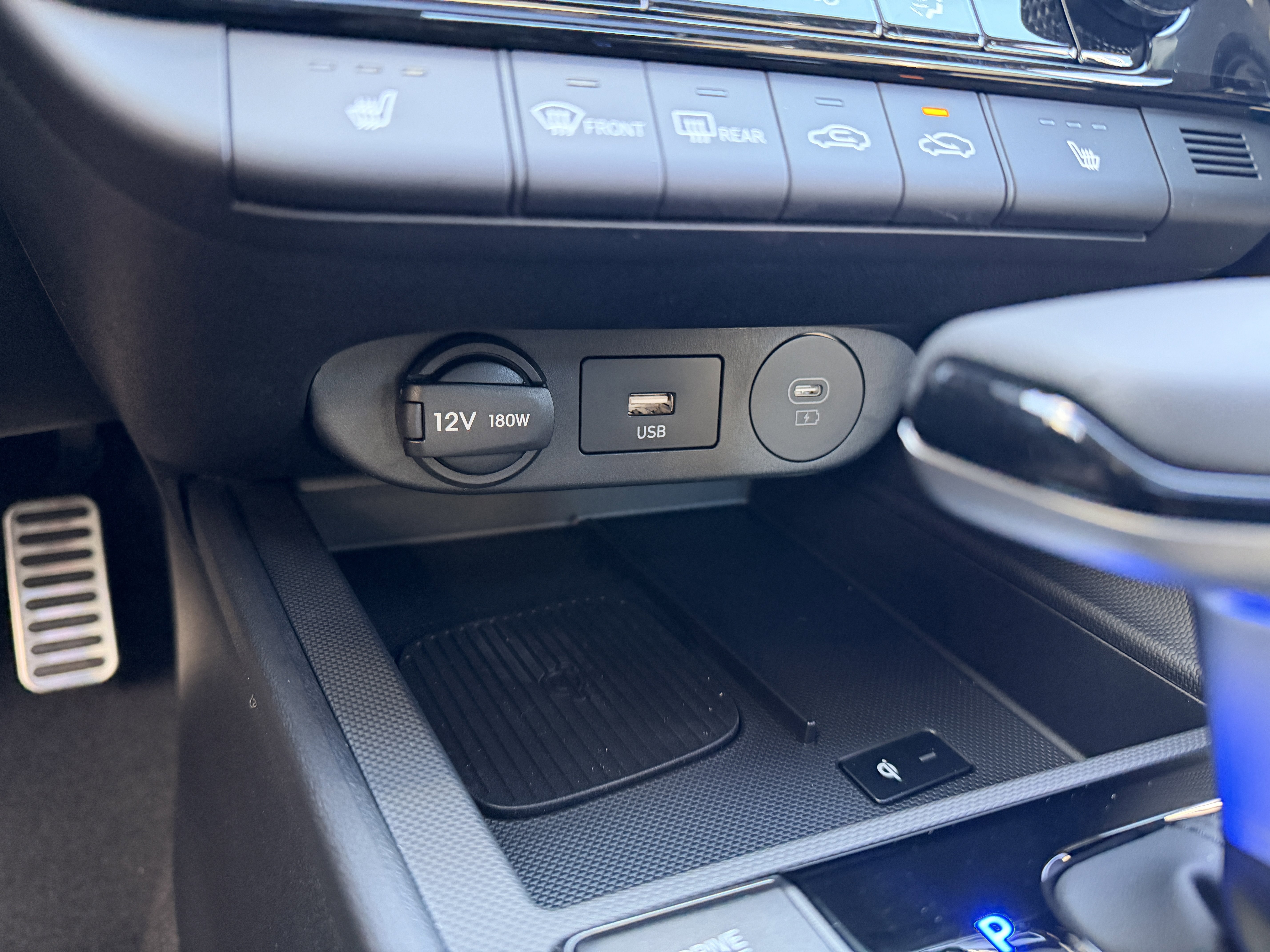 New 2026 Hyundai Elantra SEL Sport FWD image 31
