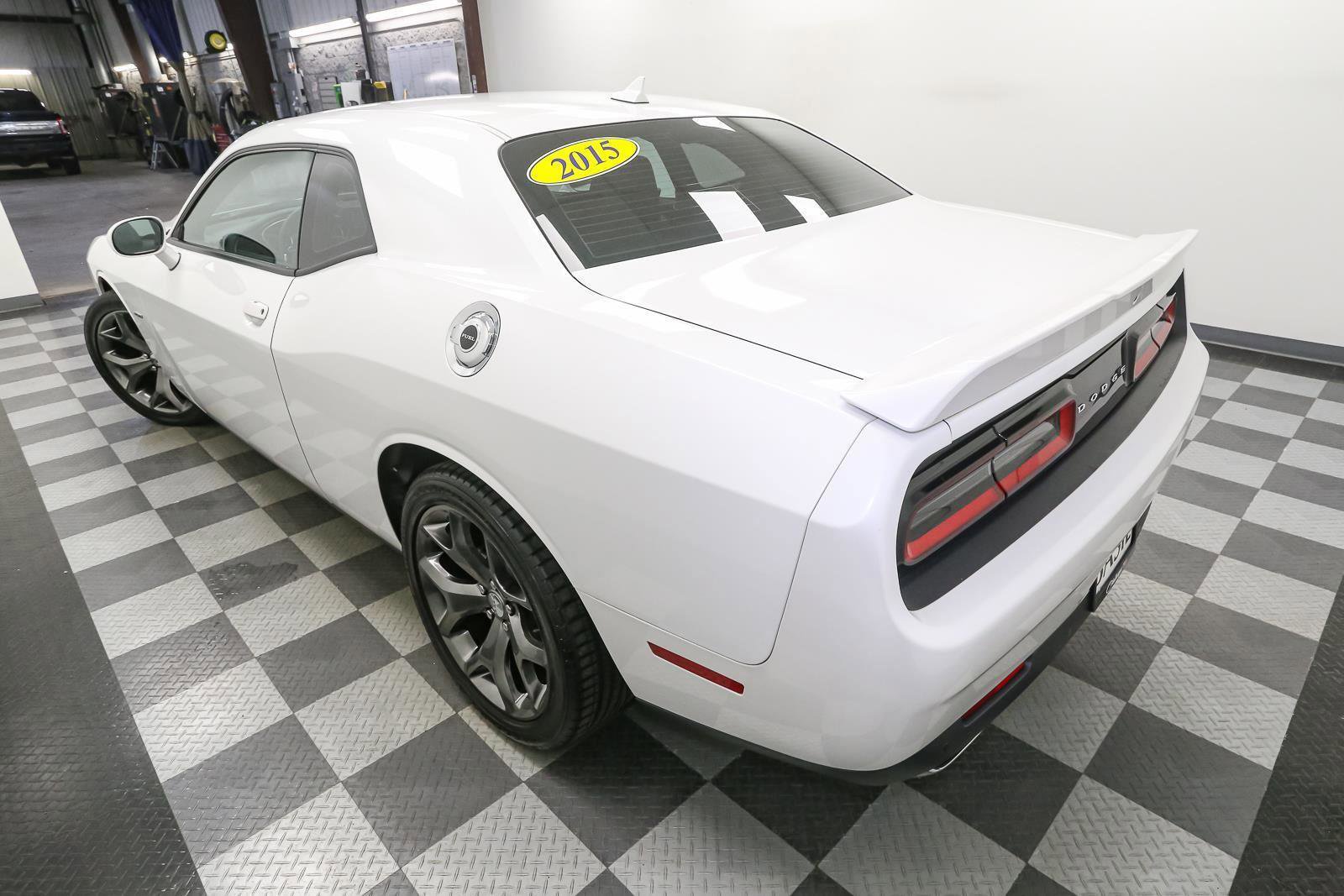 Used 2015 Dodge Challenger R/T Plus image 11