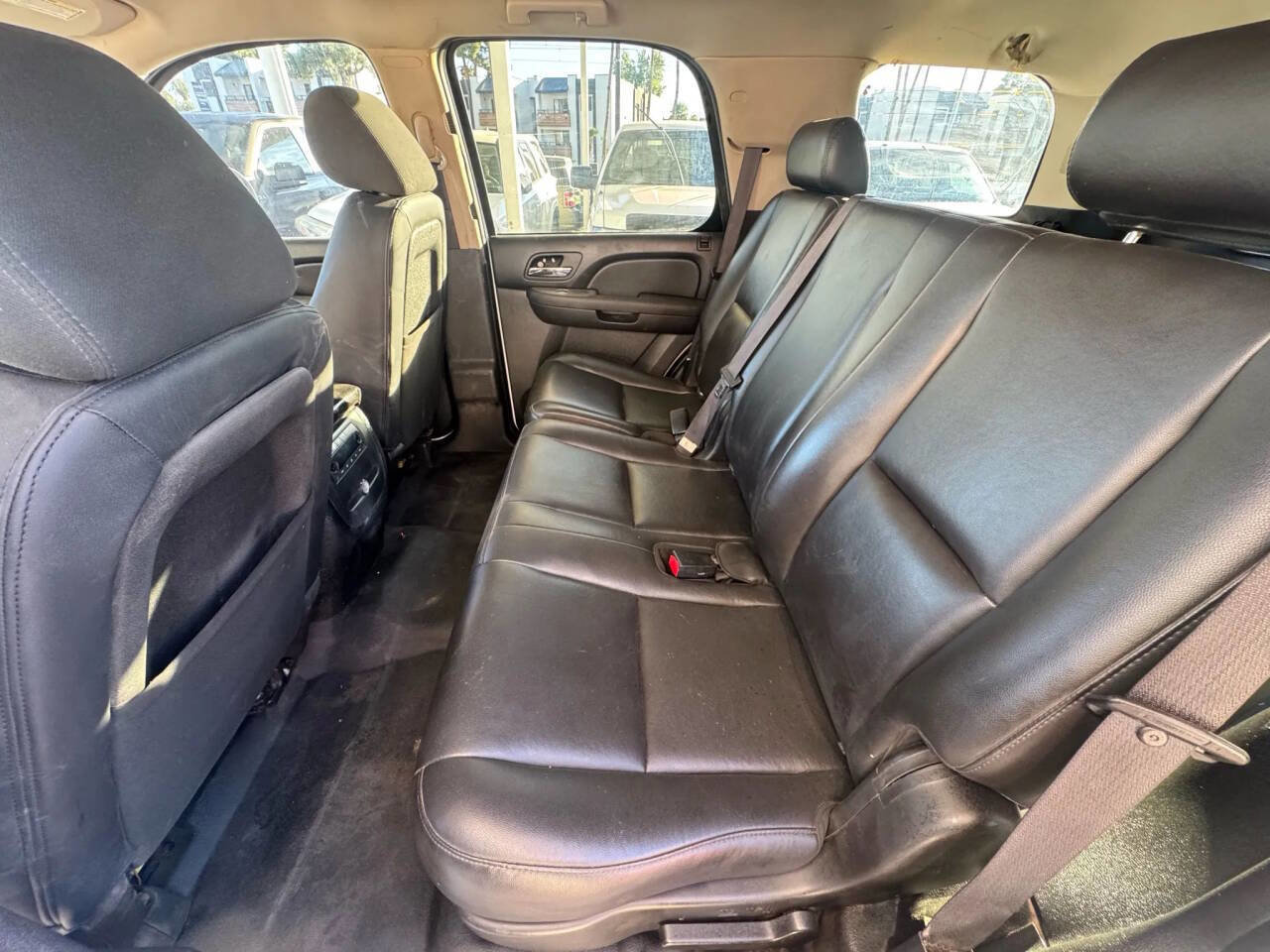 Used 2010 Chevrolet Tahoe LS image 12