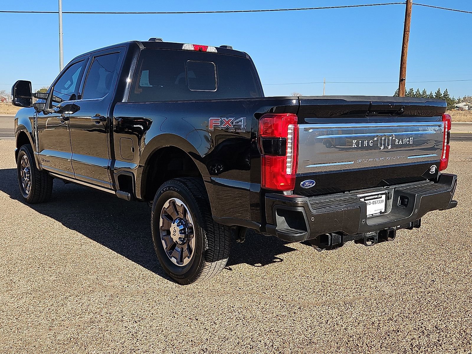 Used 2025 Ford F250 King Ranch w/ FX4 Off-Road Package image 3