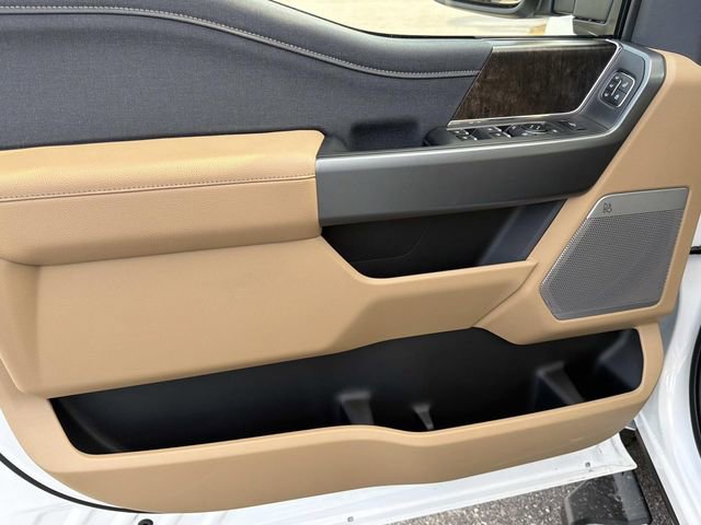 New 2026 Ford F250 Lariat w/ Chrome Package image 21