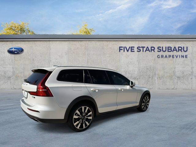 Used 2021 Volvo V60 T5 Cross Country w/ Climate Package AWD/4WD image 8