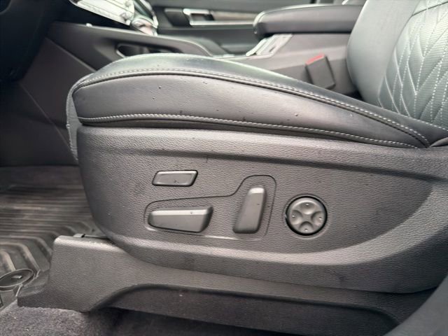 Used 2025 Kia Telluride SX Prestige X-Pro image 16