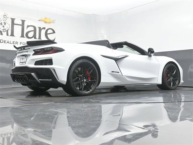 New 2025 Chevrolet Corvette Z06 image 13