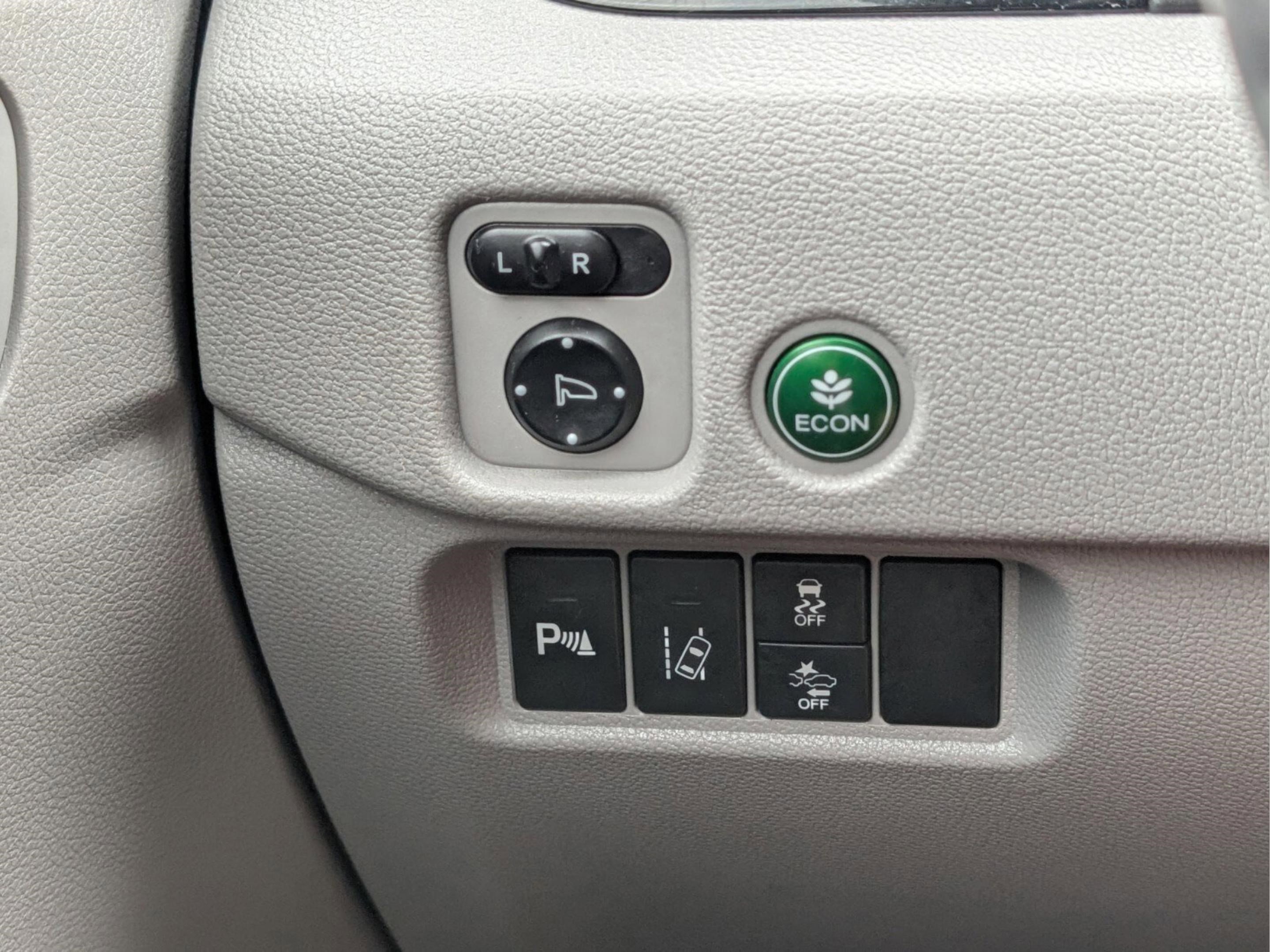 Used 2018 Honda Pilot Elite image 40