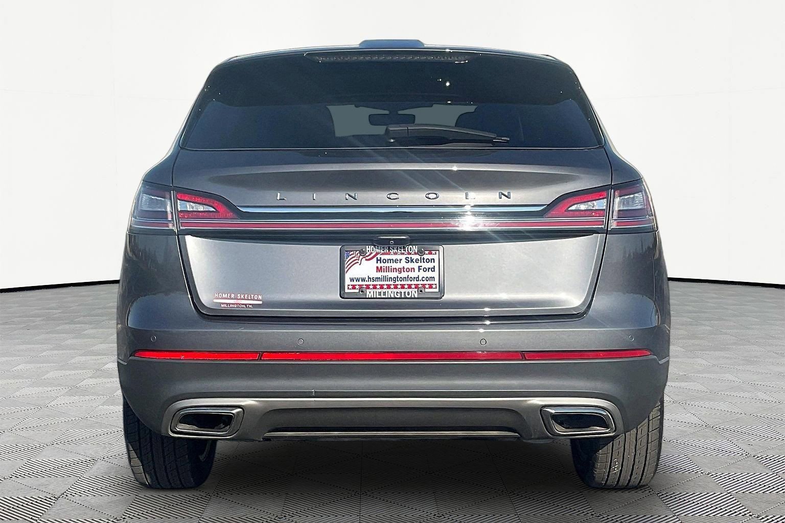 Used 2022 Lincoln Nautilus Reserve AWD/4WD image 4