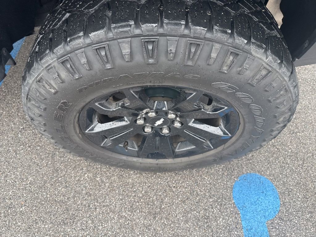 Used 2021 Chevrolet Colorado ZR2 w/ ZR2 Midnight Special Edition image 9