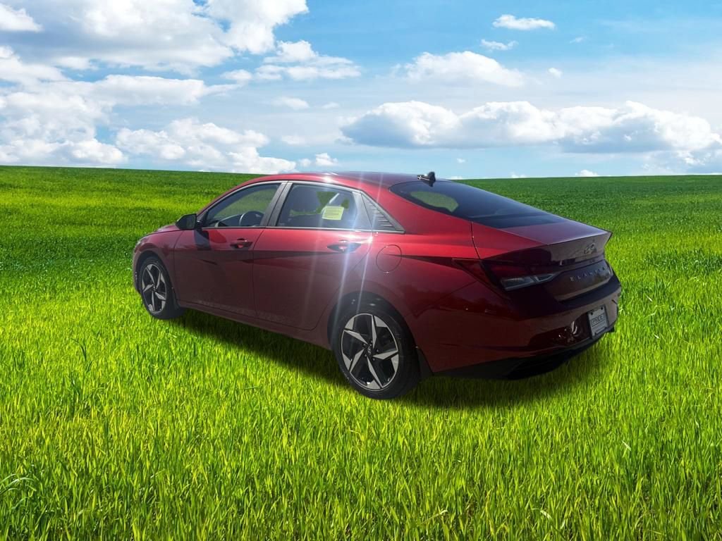 Used 2023 Hyundai Elantra SEL w/ Convenience Package FWD image 7