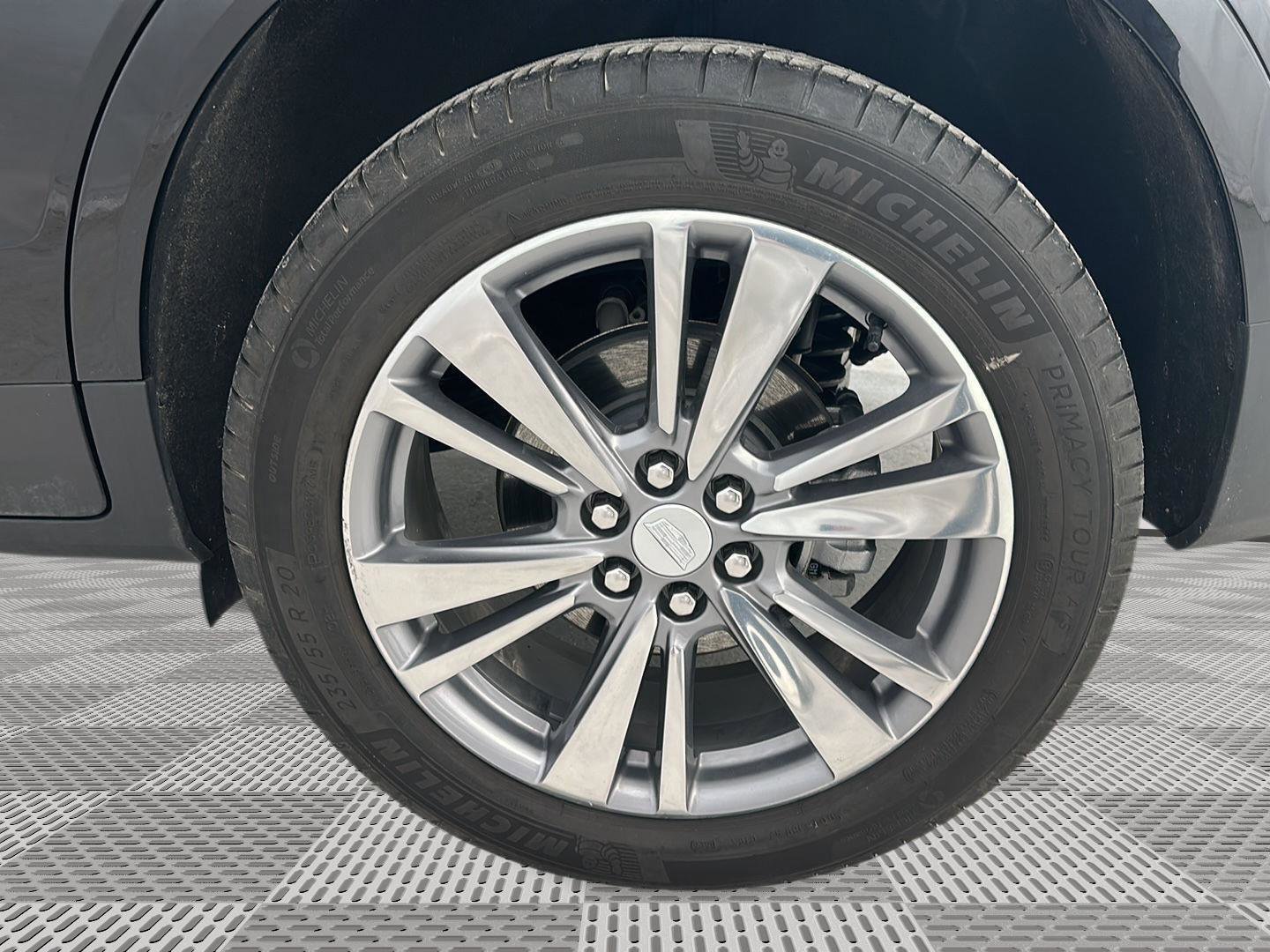 Used 2025 Cadillac XT5 Premium Luxury image 33