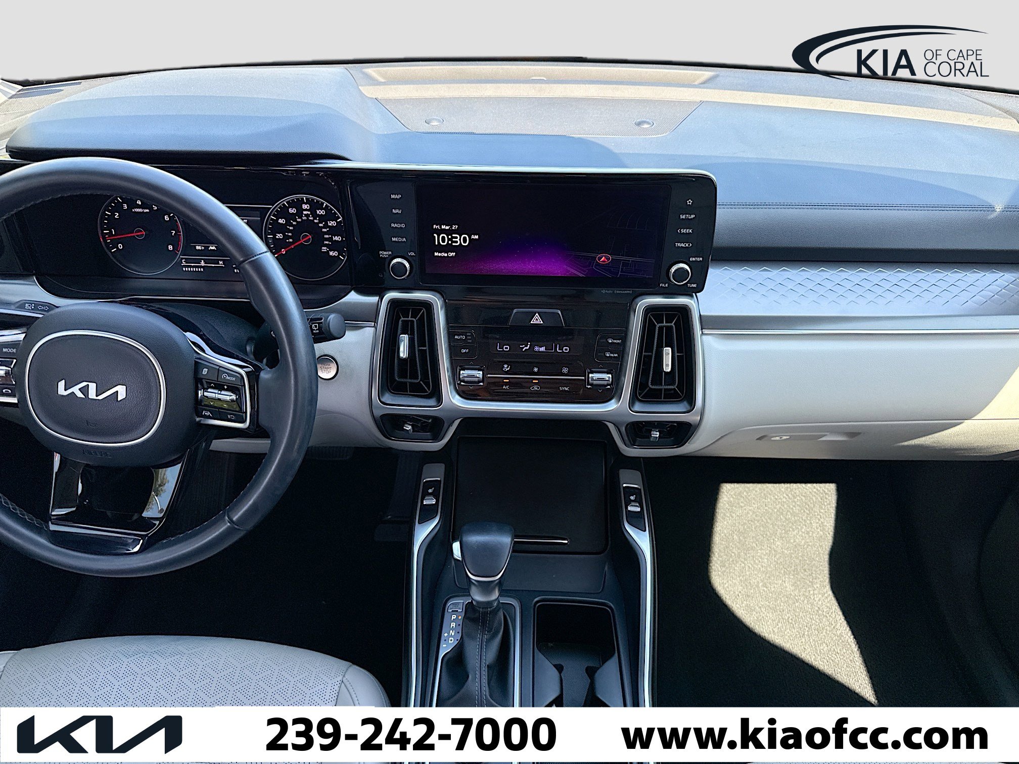 Used 2023 Kia Sorento S w/ Panoramic Sunroof Package image 17