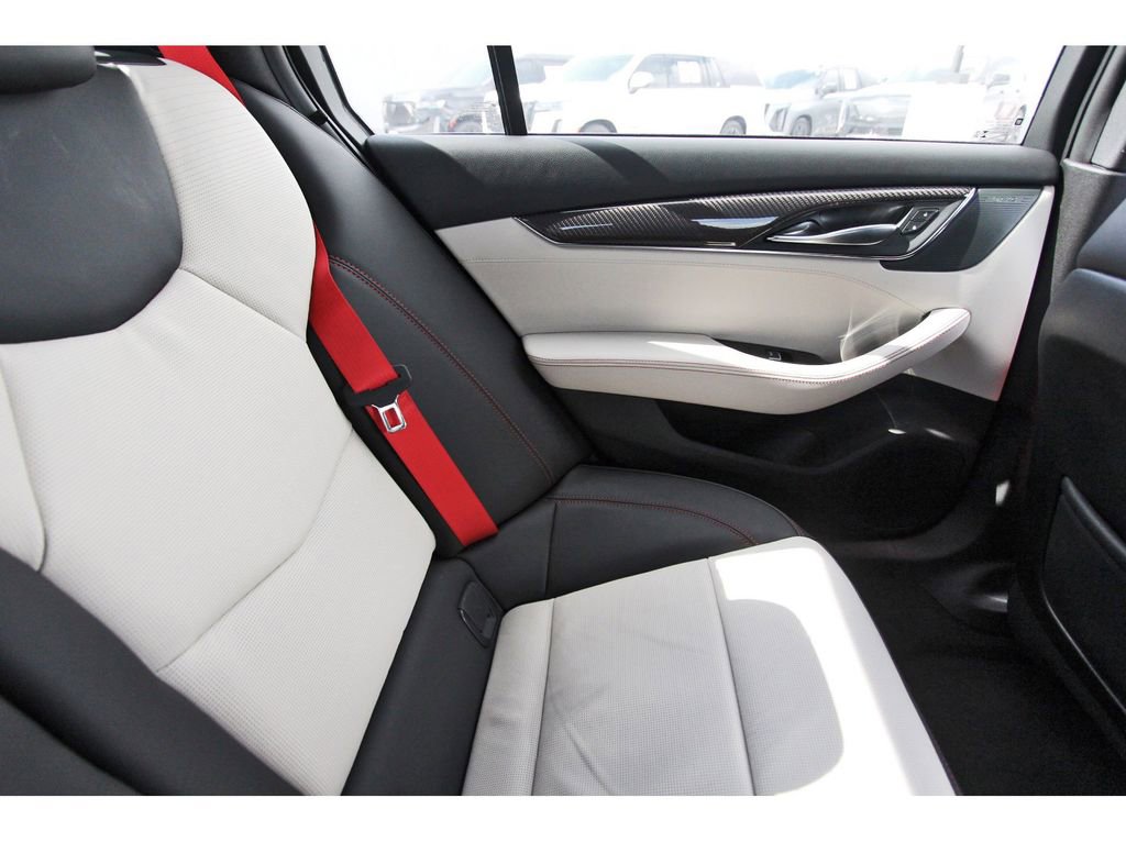 New 2026 Cadillac CT5 V image 11