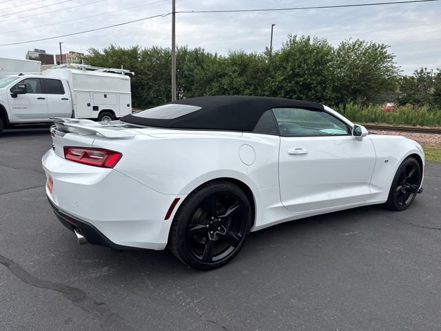 Used 2016 Chevrolet Camaro SS RWD image 5